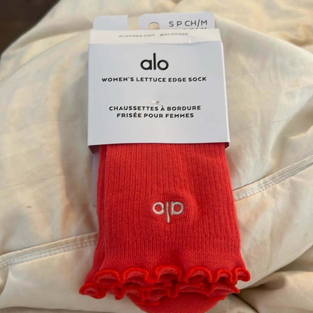 Alo Women’s Lettuce Edge Sock S P CH/M 5-7.5 Brand New